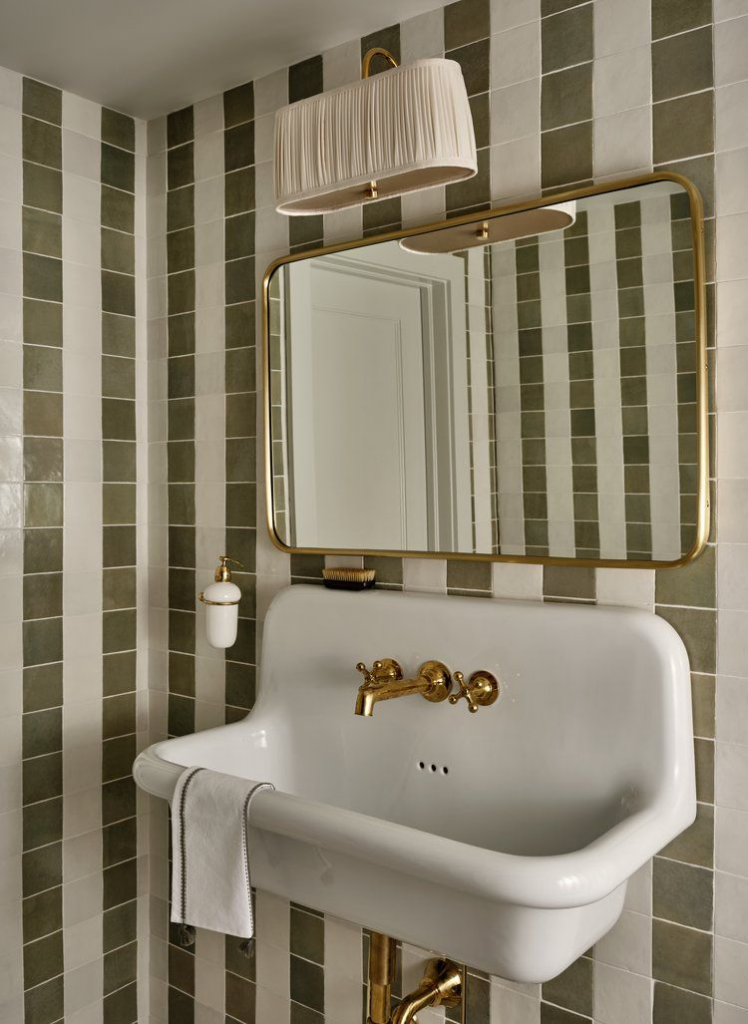 erreur salle de bain trop de carrelage